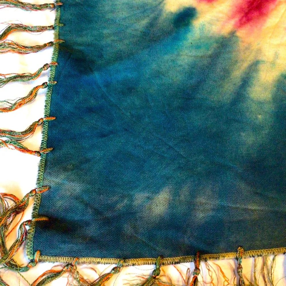 Velvet tye dye table cloth/ cover. 33